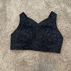 Lululemon enlite bra